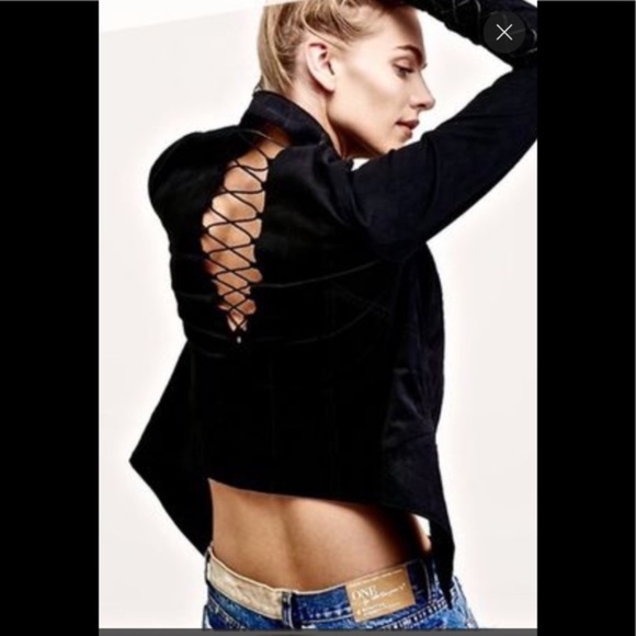 Free People Faux Suede Bare Backed Lace Up Jacket cropped blazer, Size S - Picture 1 of 12